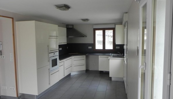 Logement �tudiant T5 &agrave; Cholonge (38220)