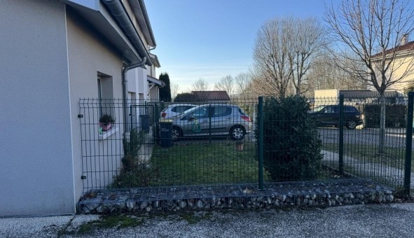 Logement �tudiant T5 &agrave; Civrieux (01390)