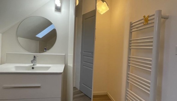 Logement �tudiant T5 &agrave; Combreux (45530)