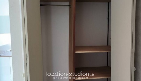 Logement �tudiant T5 &agrave; Cormontreuil (51350)