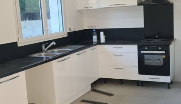 Logement �tudiant T5 &agrave; Courdemanche (27320)