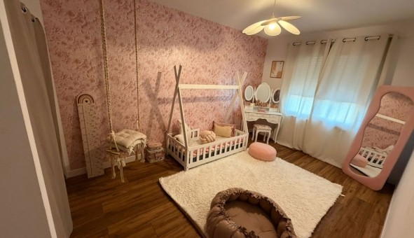 Logement �tudiant T5 &agrave; Courdemanche (27320)