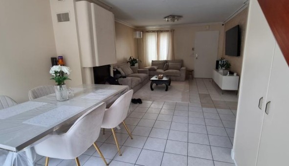 Logement tudiant T5 à Crosne (91560)