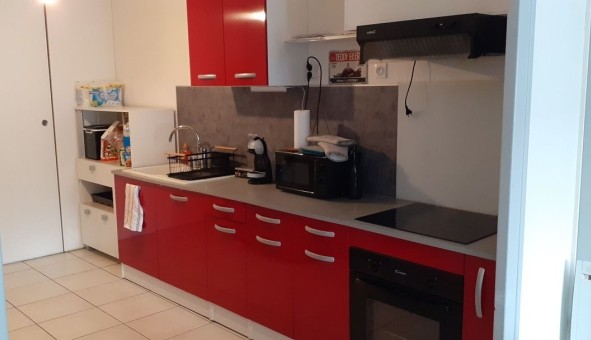 Logement �tudiant T5 &agrave; Croutelle (86240)