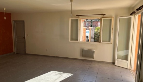 Logement �tudiant T5 &agrave; Cuers (83390)