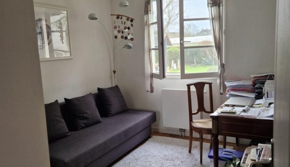Logement tudiant T5 à Darvault (77140)