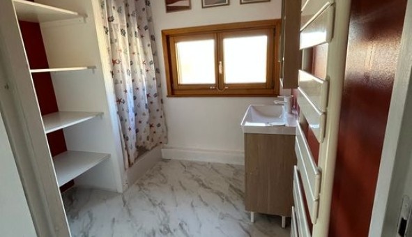 Logement �tudiant T5 &agrave; Fourcatier et Maison Neuve (25370)