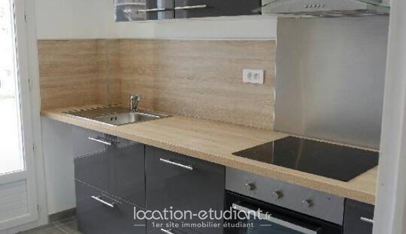 Logement �tudiant Location T5 Vide Grenoble (38000)