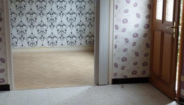 Logement tudiant T5 à Guilly (45600)