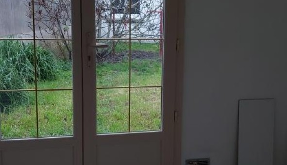 Logement tudiant T5 à Guilly (45600)