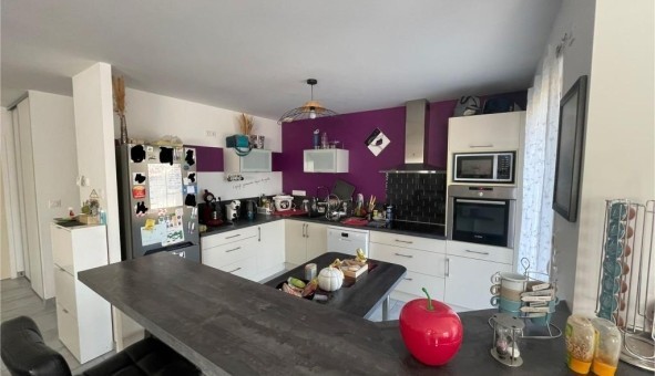 Logement tudiant T5 à Houssay (53360)