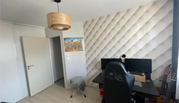 Logement tudiant T5 à Houssay (53360)