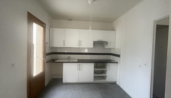 Logement tudiant T5 à Hyres (83400)