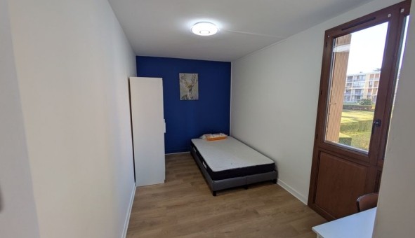 Logement �tudiant T5 &agrave; Jou� l�s Tours (37300)