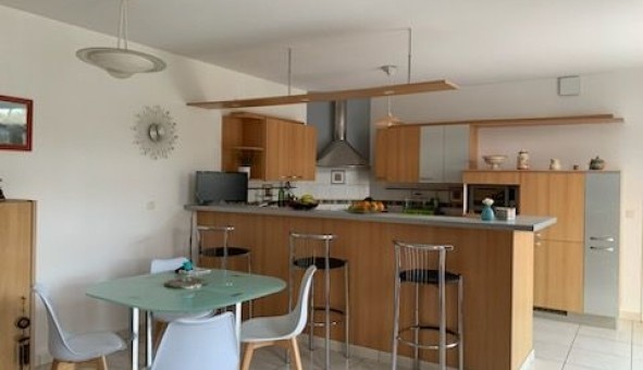 Logement �tudiant T5 &agrave; Juign� sur Loire (49610)