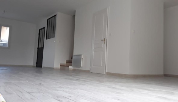 Logement �tudiant T5 &agrave; L'Isle sur la Sorgue (84800)