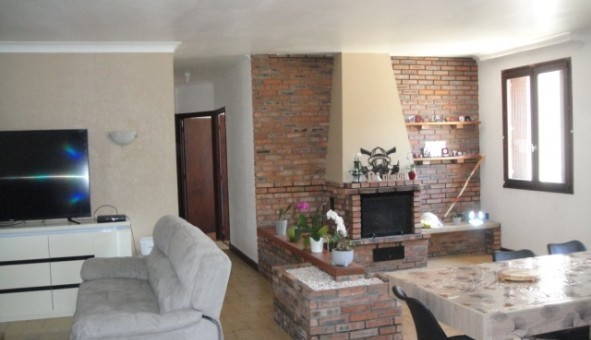 Logement tudiant Location T5 Vide La Btie Montgascon (38110)