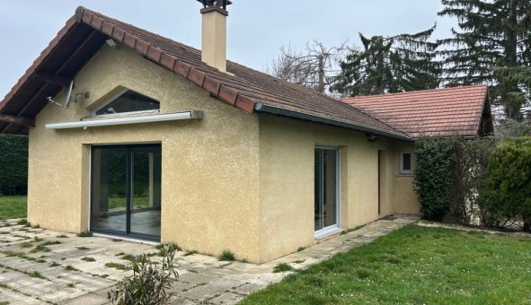 Logement �tudiant T5 &agrave; La B�tie Montgascon (38110)