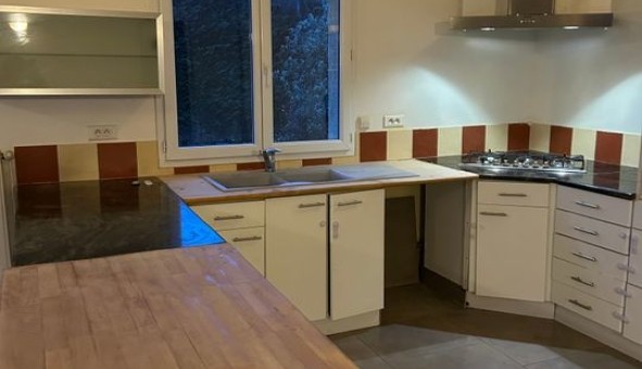 Logement �tudiant T5 &agrave; La B�tie Montgascon (38110)