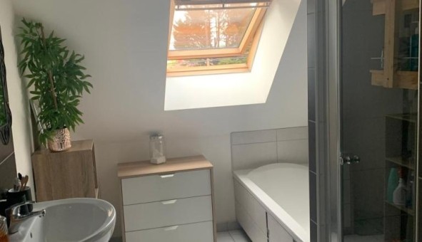 Logement tudiant T5 à La Chapelle Chausse (35630)