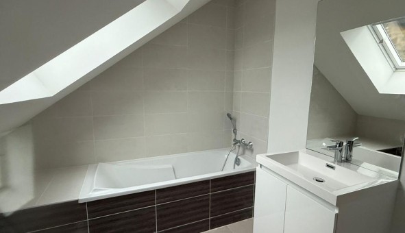 Logement �tudiant T5 &agrave; La Chapelle Saint Aubert (35140)