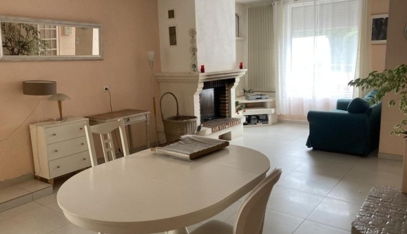 Logement tudiant T5 à La Chapelle d'Armentires (59930)