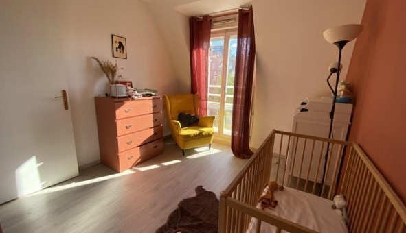 Logement tudiant T5 à La Garenne Colombes (92250)