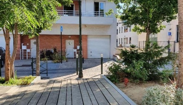 Logement tudiant Location T5 Vide La Garenne Colombes (92250)