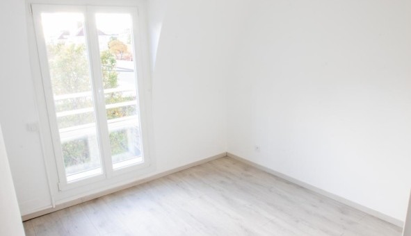 Logement tudiant T5 à La Garenne Colombes (92250)