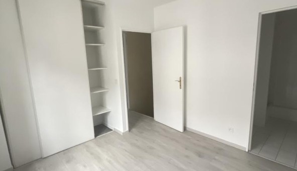 Logement tudiant T5 à La Garenne Colombes (92250)