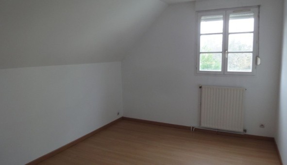 Logement �tudiant T5 &agrave; Lacroix Saint Ouen (60610)