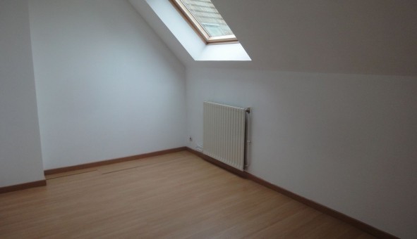 Logement �tudiant T5 &agrave; Lacroix Saint Ouen (60610)