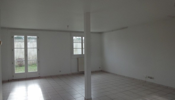 Logement �tudiant T5 &agrave; Lacroix Saint Ouen (60610)