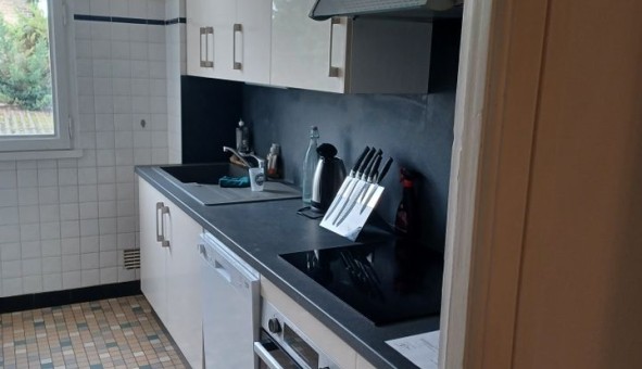 Logement �tudiant T5 &agrave; Laines aux Bois (10120)