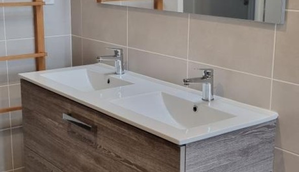 Logement tudiant T5 à Lamagistre (82360)