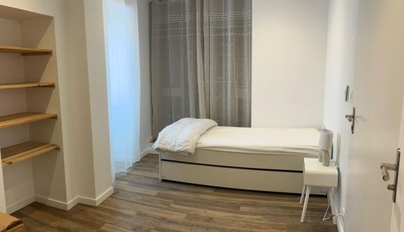 Logement tudiant T5 à Le Champ Saint Pre (85540)