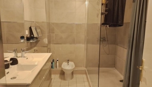 Logement tudiant T5 à Le Mans (72100)