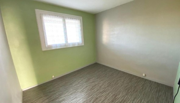 Logement tudiant T5 à Le Mans (72100)