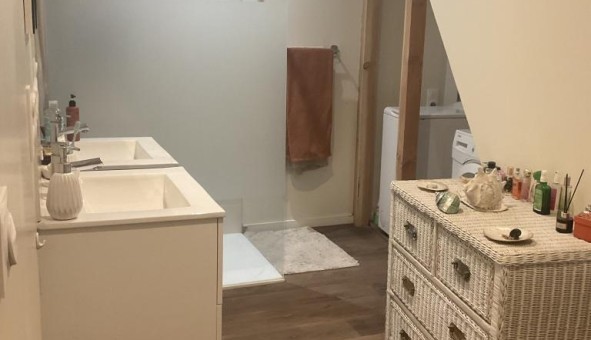 Logement tudiant T5 à Les Ardillats (69430)