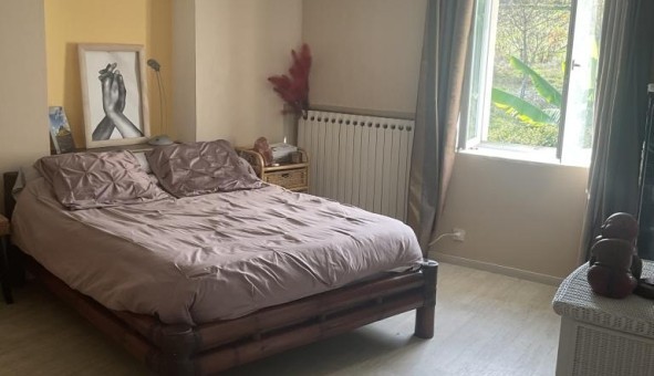 Logement tudiant T5 à Les Ardillats (69430)