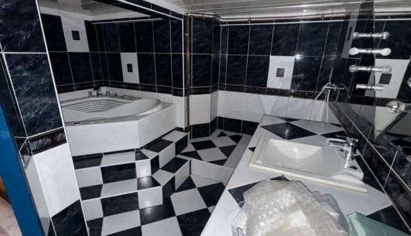 Logement tudiant T5 à Lyon 1er arrondissement (69001)