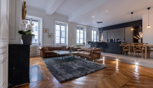 Logement tudiant Location T5 Vide Lyon 2me arrondissement (69002)