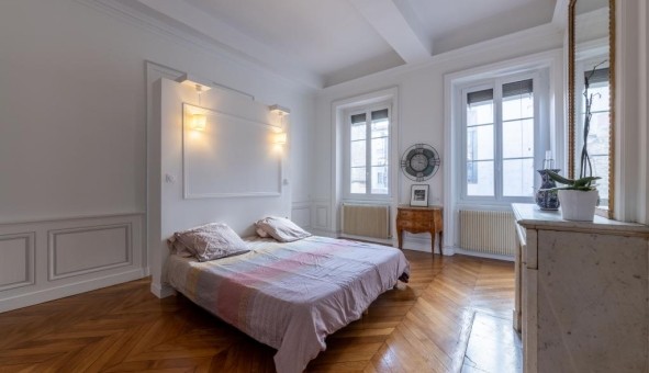Logement tudiant T5 à Lyon 2me arrondissement (69002)