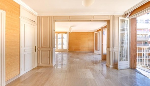 Logement étudiant T5 à Lyon 6ème arrondissement (69006)