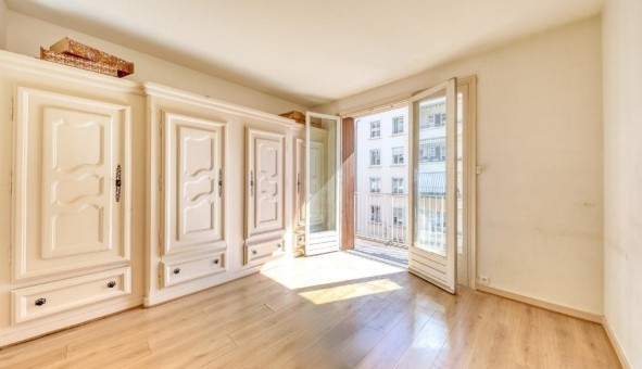 Logement étudiant T5 à Lyon 6ème arrondissement (69006)