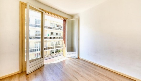 Logement étudiant T5 à Lyon 6ème arrondissement (69006)