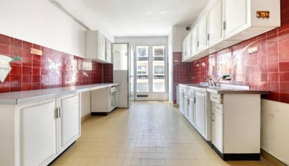 Logement étudiant T5 à Lyon 6ème arrondissement (69006)