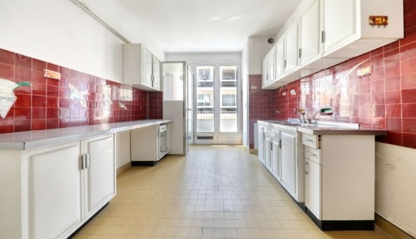 Logement �tudiant T5 &agrave; Lyon 6�me arrondissement (69006)