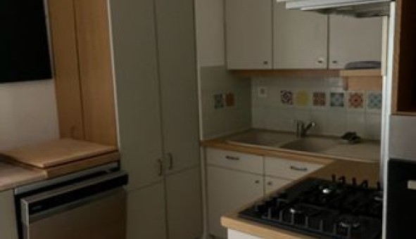 Logement �tudiant T5 &agrave; Lyon 8�me arrondissement (69008)