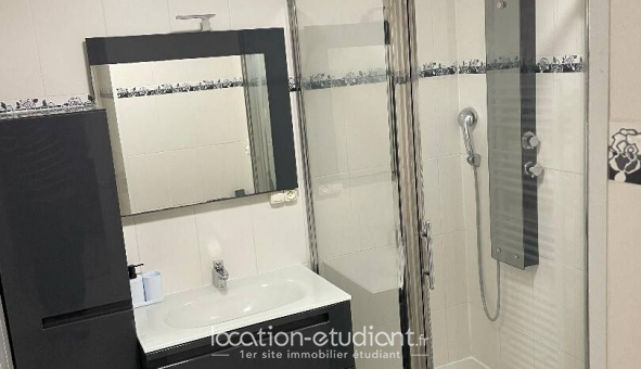 Logement �tudiant T5 &agrave; Mantes la Ville (78200)